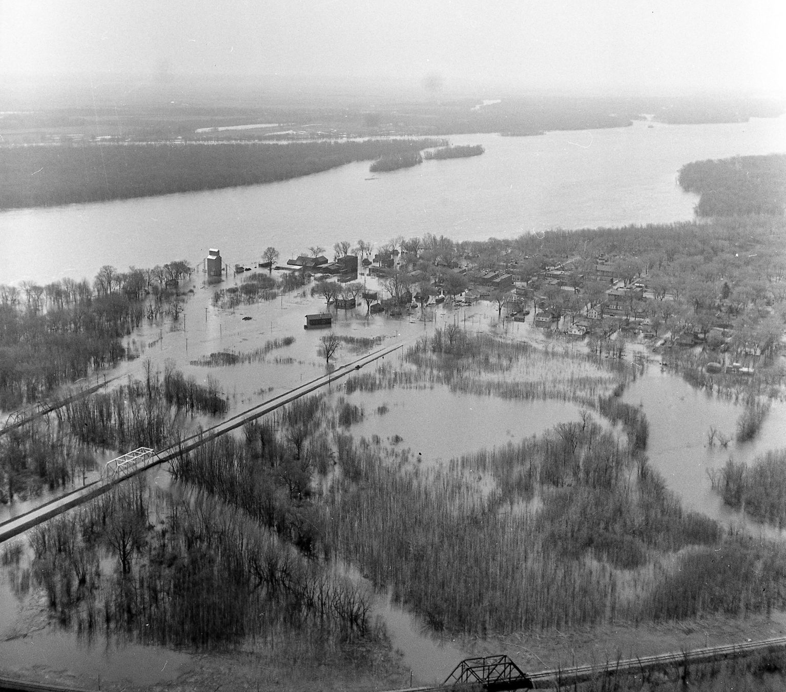 021420-Flood-April-1951-011